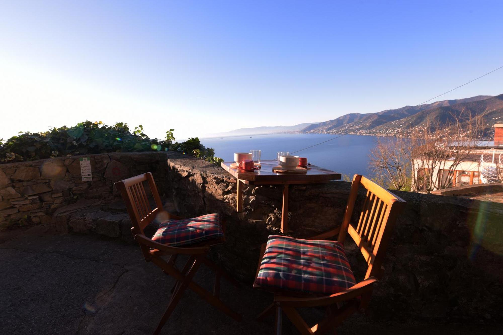 Ferienwohnung Hikers' Nest With Sea View San Rocco al Porto Exterior foto