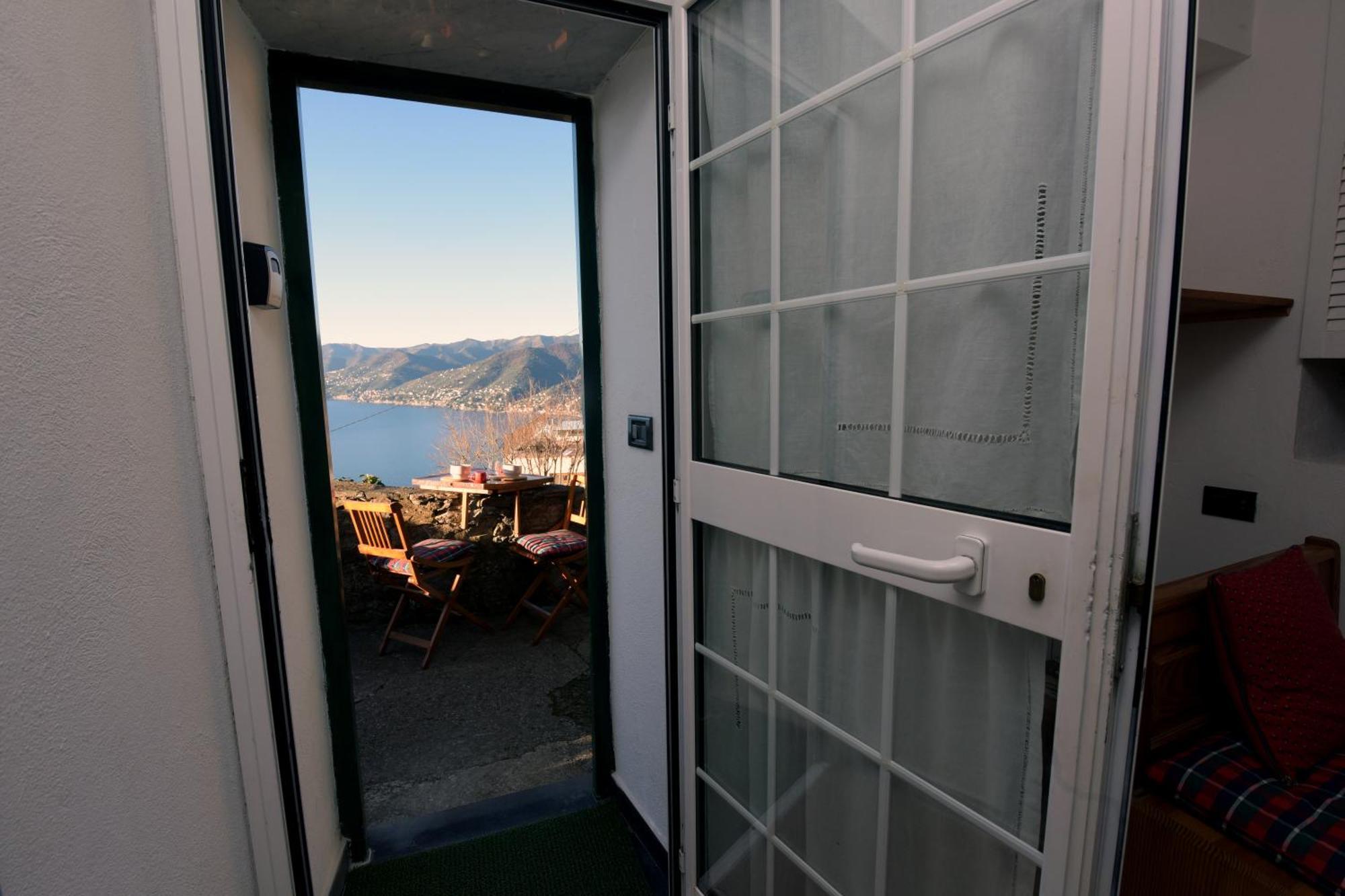 Ferienwohnung Hikers' Nest With Sea View San Rocco al Porto Exterior foto