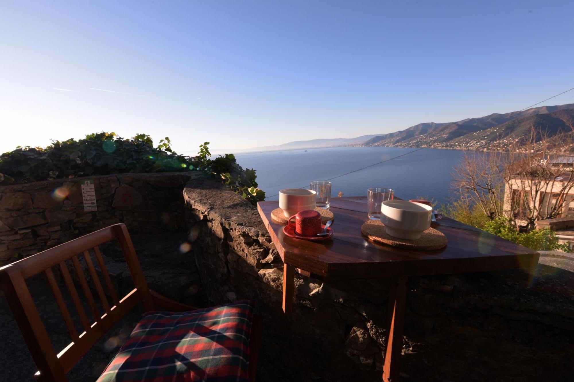 Ferienwohnung Hikers' Nest With Sea View San Rocco al Porto Exterior foto